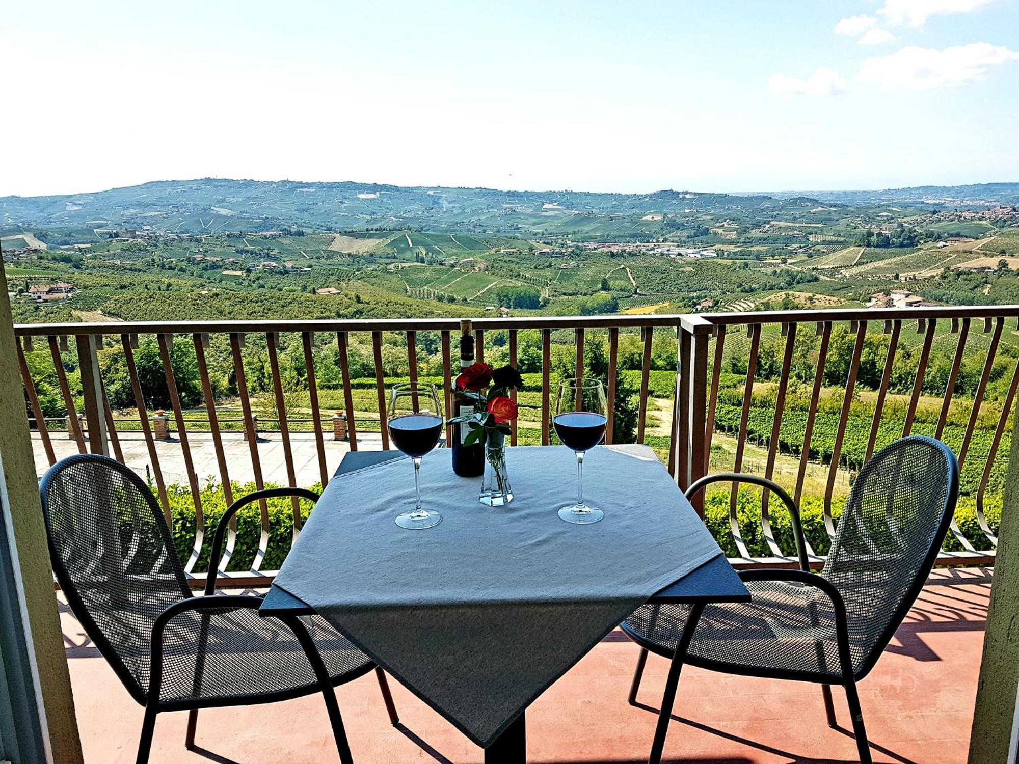 Villa Bellavista Alba, B&B Extérieur photo