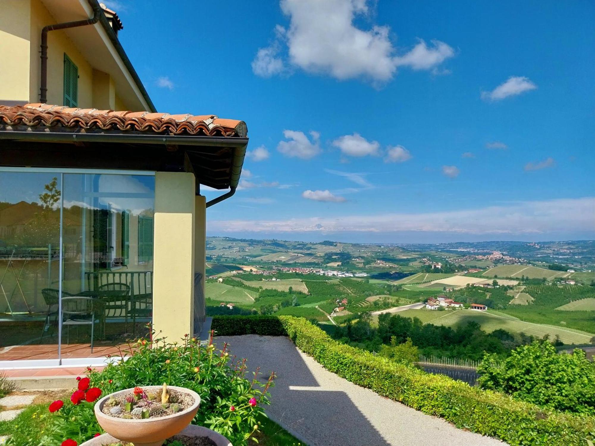 Villa Bellavista Alba, B&B Extérieur photo