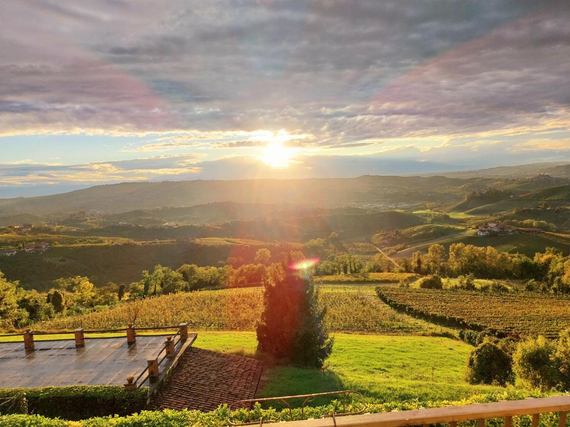 Villa Bellavista Alba, B&B Extérieur photo